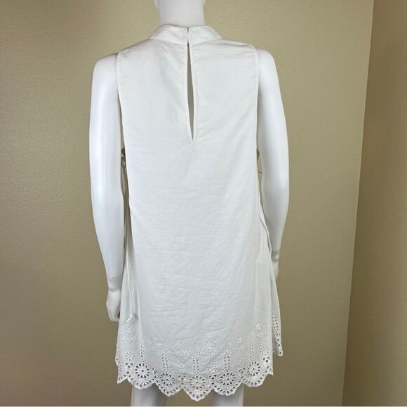 BCBGeneration Women Size M White Cotton Eyelet Mini NEW Shift Dress Party Resort - Picture 7 of 16